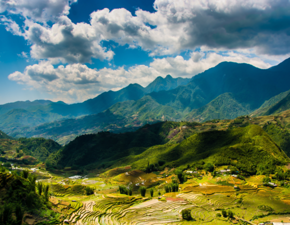 Johns Tour Vietnam No ( Sapa 2D1N)